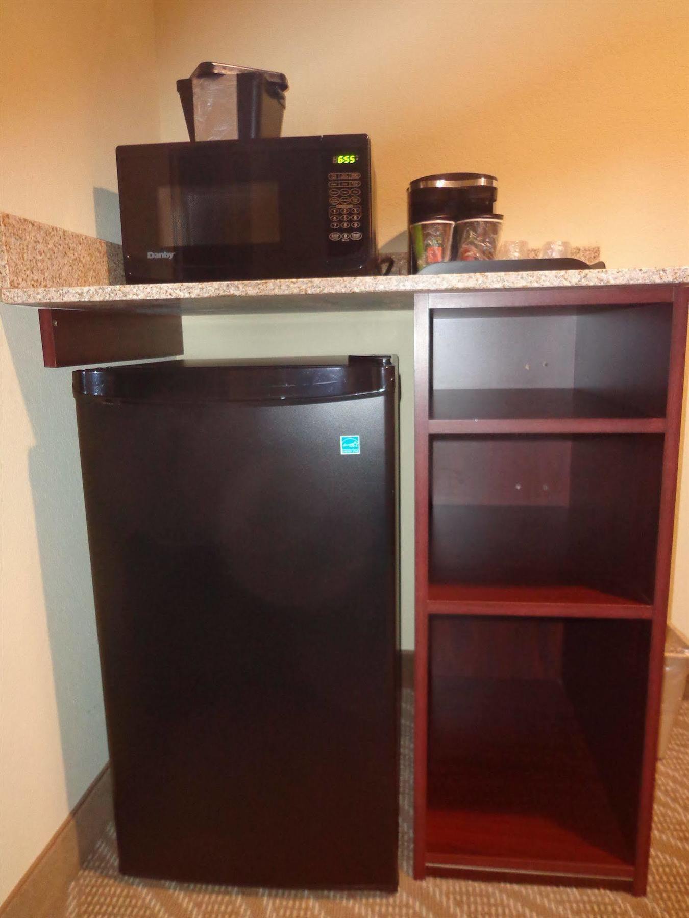 Cobblestone Inn & Suites - Marquette Zewnętrze zdjęcie