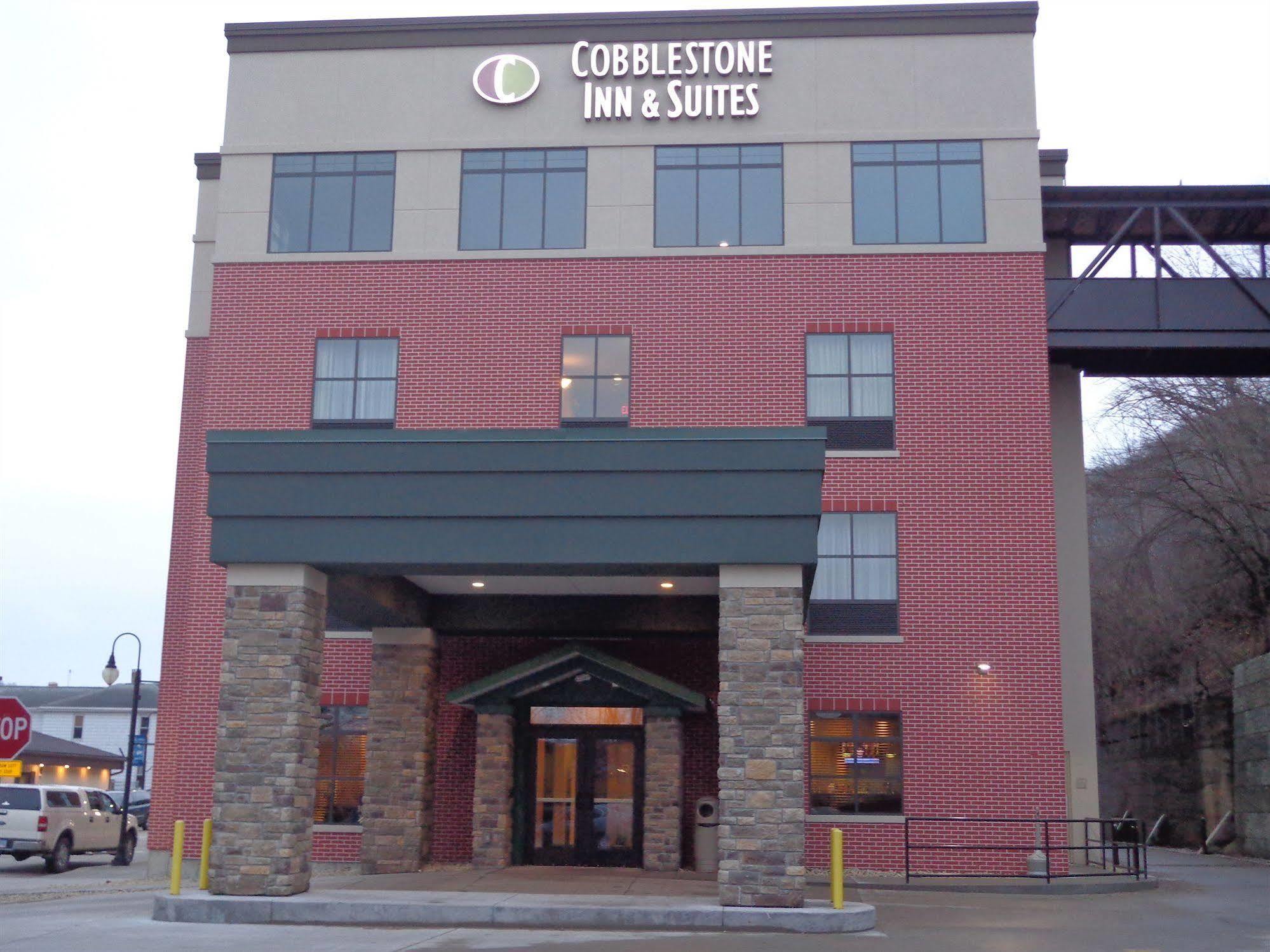 Cobblestone Inn & Suites - Marquette Zewnętrze zdjęcie