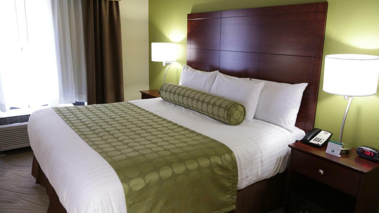 Cobblestone Inn & Suites - Marquette Zewnętrze zdjęcie