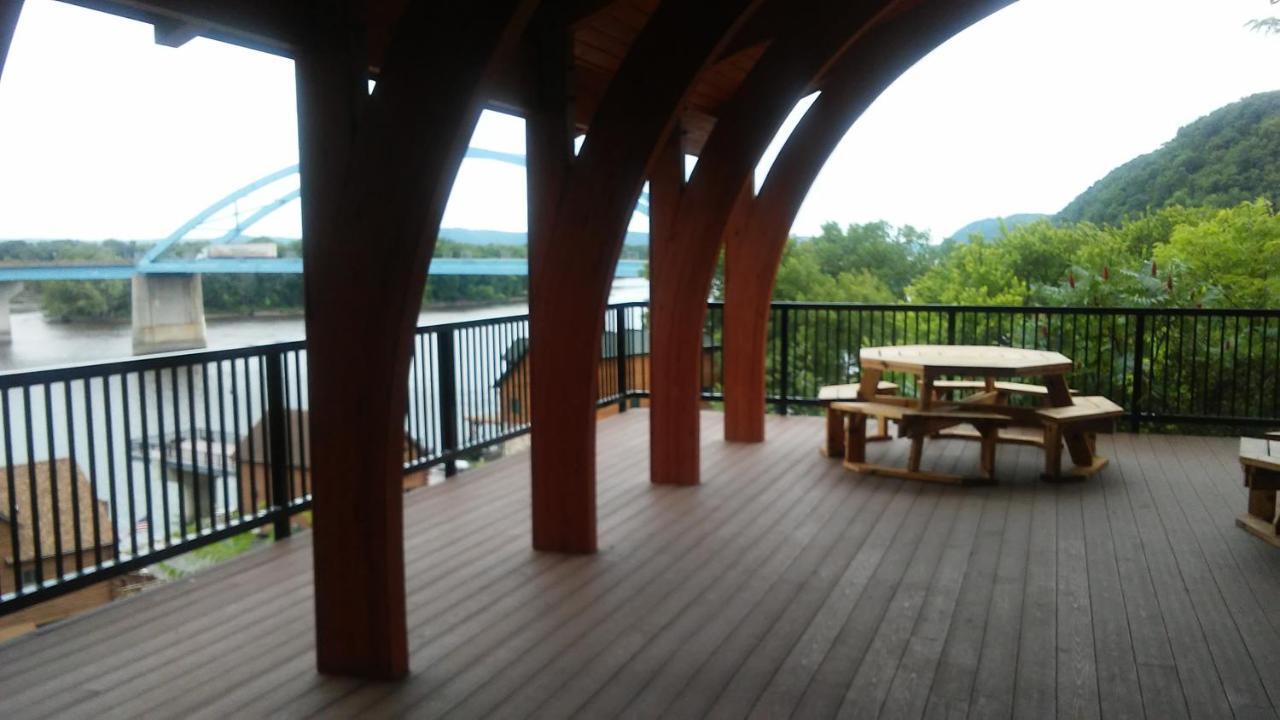 Cobblestone Inn & Suites - Marquette Zewnętrze zdjęcie